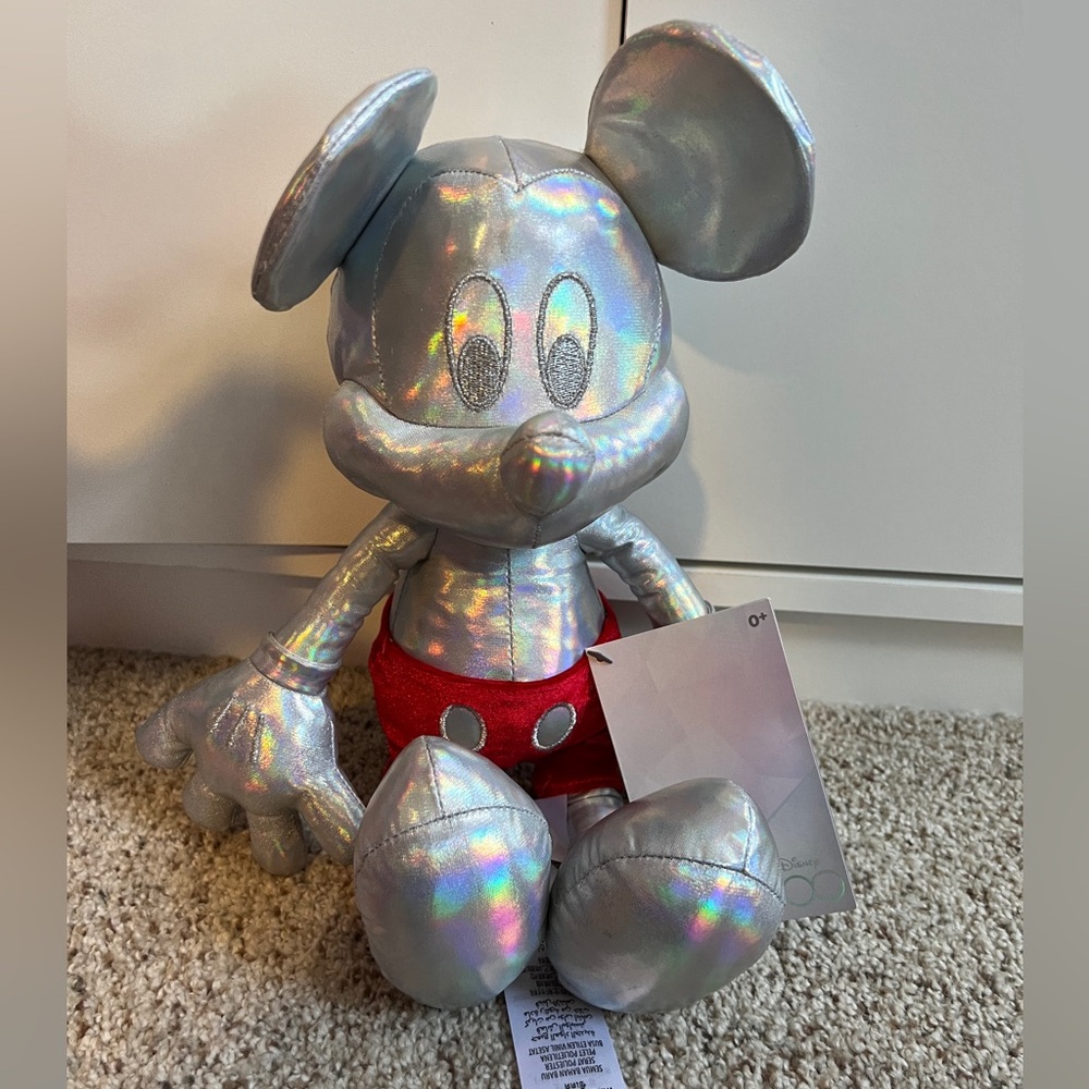 Mickey Mouse stuffed animal D100 new